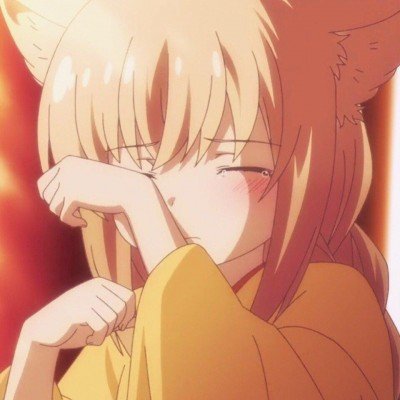 竹笋把衣服顶起来了